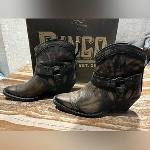 Women’s Dingo Gummy Bear Western Cowgirl Boots/Booties